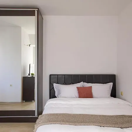 Апартаменты 1-bedroom *